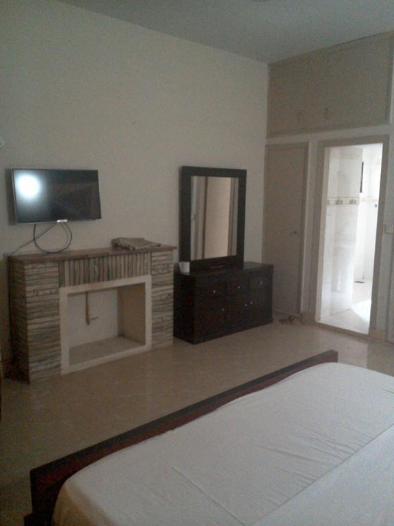 Pyramid International Guest House Islamabad Exterior foto
